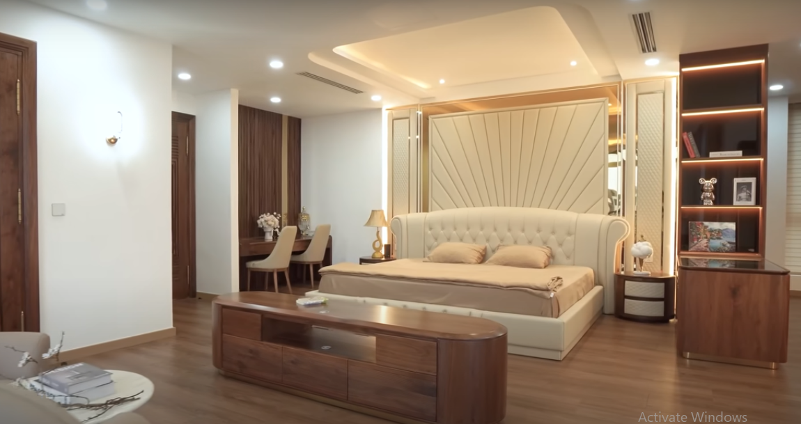 Trên tầng 3, chủ nhà dành trang trí phòng cho 2 bé gái và có thêm căn phòng là góc học tập. Nguồn ảnh: chụp màn hình NhaTO