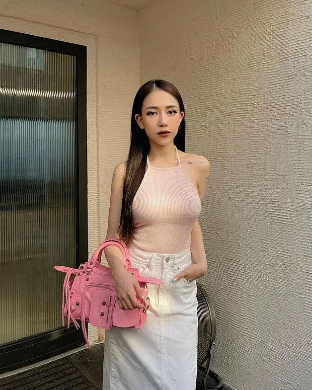 Joyce Phạm - con gái đại gia Minh Nhựa cũng có niềm đam mê bất tận với hàng hiệu.