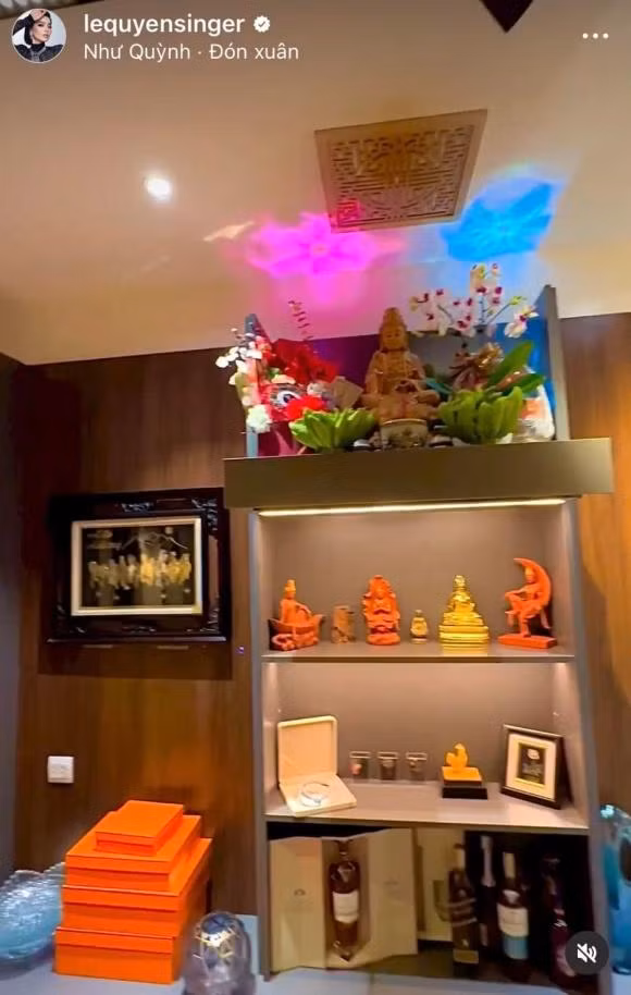 Một góc khác trong ngôi nhà của Lệ Quyên ở Hà Nội.