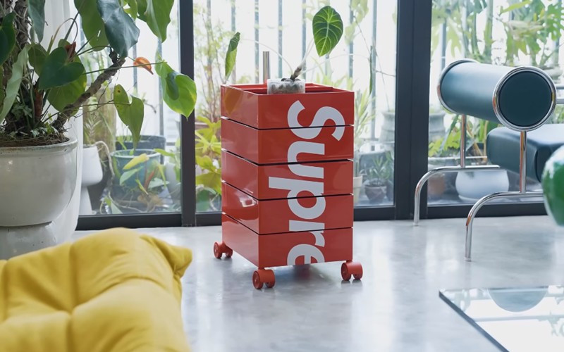 Nội thất trong nhà được trang trí cầu kỳ. Ảnh: FBNV