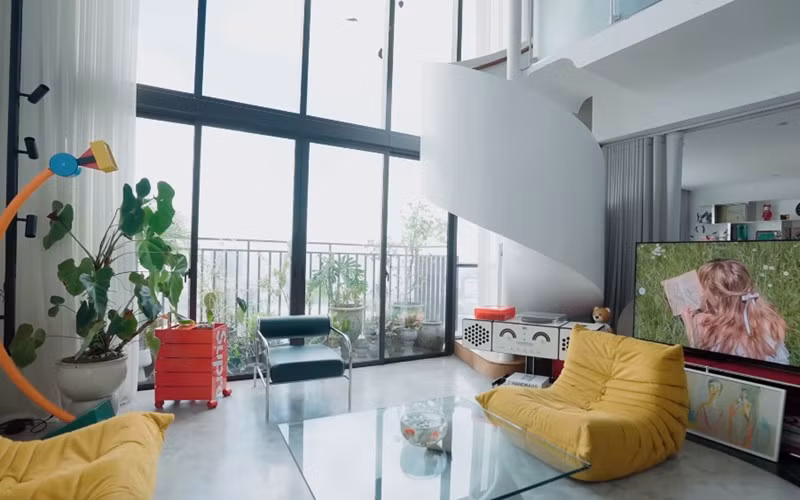 Sau khi mua, Cô Em Trendy và chồng sắp cưới còn chi hàng tỷ đồng để cải tạo. Căn hộ được cặp đôi hoàn thiện trong gần 2 năm. Ảnh: FBNV