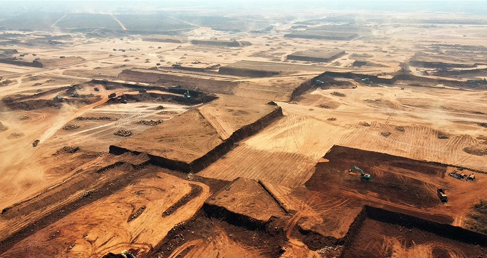 Trong giai đoạn 1, với dự án thành phần 3 - xây dựng các công trình thiết yếu trong sân bay, hiện nay gói thầu cọc móng nhà ga hành khách đã hoàn thành thi công. Ảnh: Baodongnai