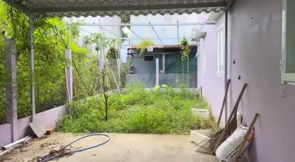 Dù chỉ là nơi nghỉ ngơi mỗi cuối tuần, song tổ ấm nhỏ của nghệ sĩ Tiết Cương và vợ kém tuổi khiến nhiều người trầm trồ vì quá ấm cúng. Ảnh: chụp màn hình