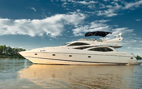 Vợ chồng nữ diễn viên Diễm My sở hữu du thuyền trị giá tới 2 triệu USD, được ví như thiên đường ngay trên trần thế. Ảnh: Dân trí