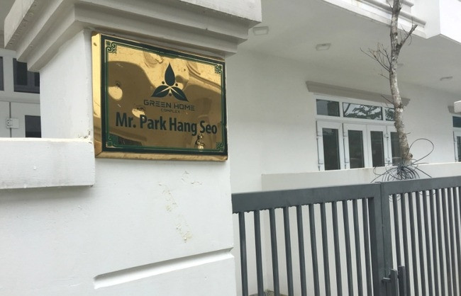 Năm 2018, Công ty Phúc Hoàng Ngọc trao tặng căn nhà nằm trong dự án phố liền kề Green Home (nằm trên đường Nguyễn Chánh, quận Liên Chiểu, Đà Nẵng) cho HLV Park Hang Seo. Ảnh: Nhadautu