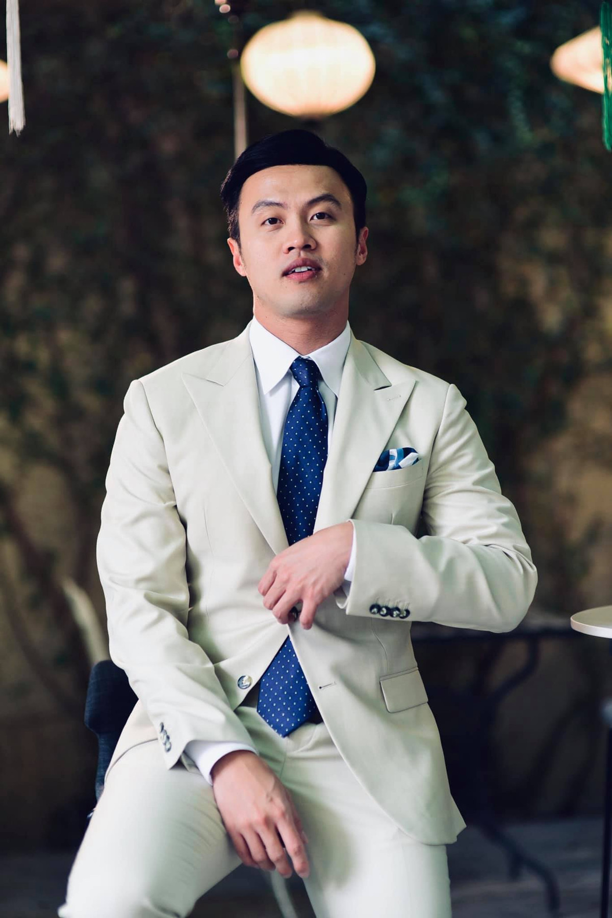 Shark Khoa sở hữu 5 công ty, có nhiều thương hiệu trong các lĩnh vực kinh doanh như du lịch sinh thái, nông nghiệp, dịch vụ, hoa, bất động sản...