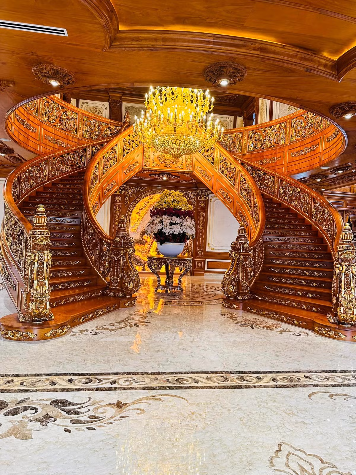 Do xây để ở nên gia chủ chỉ làm 5 - 6 phòng nhưng mỗi phòng có diện tích rất rộng lớn. Ảnh: Facebook Bích Trâm