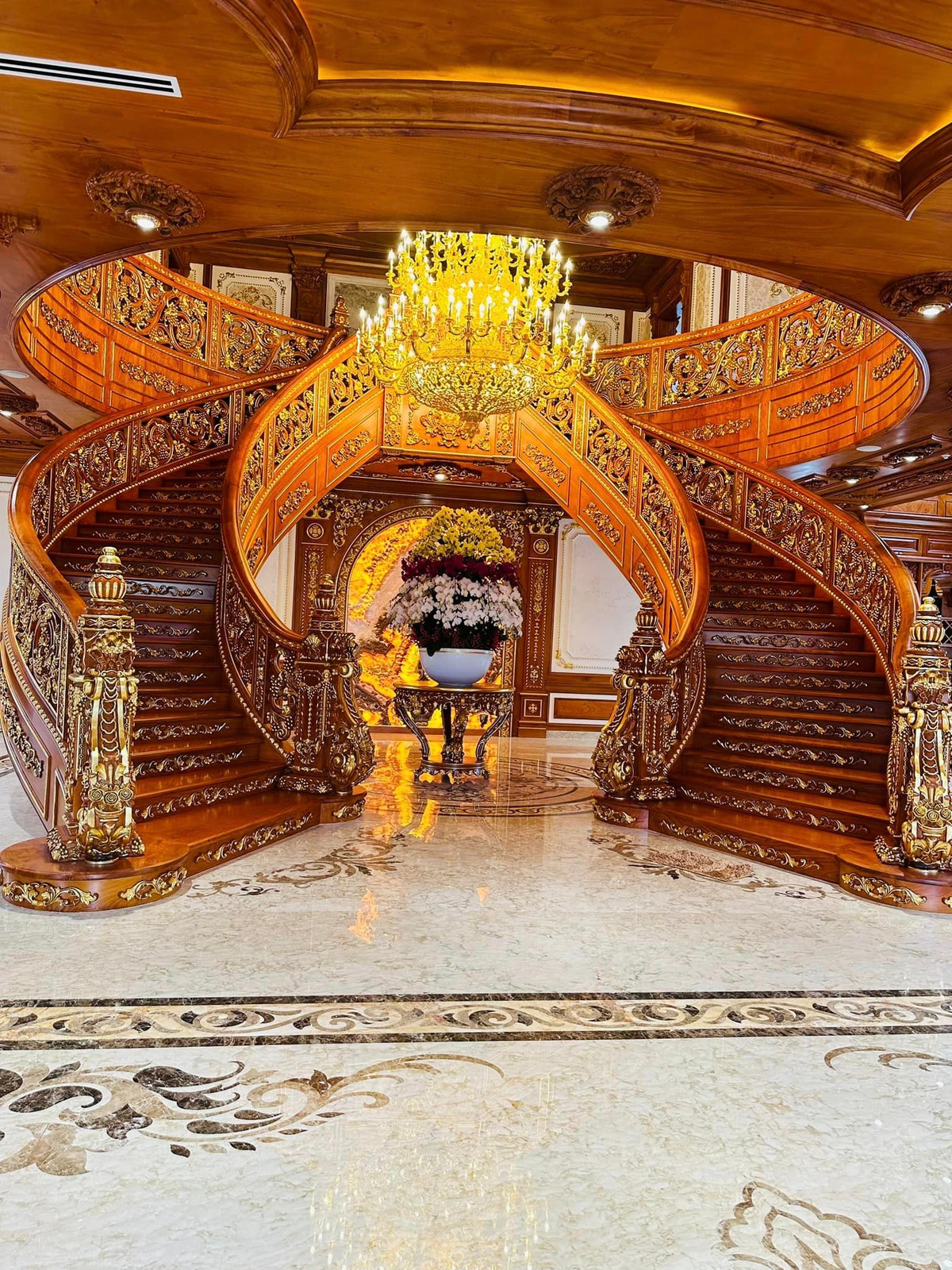 Do xây để ở nên gia chủ chỉ làm 5 - 6 phòng nhưng mỗi phòng có diện tích rất rộng lớn. Ảnh: Facebook Bích Trâm