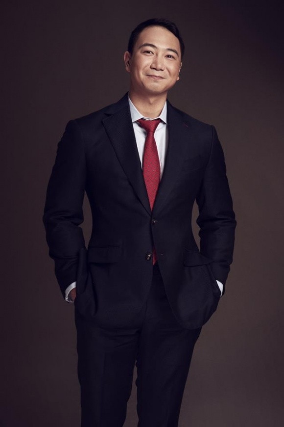 Đầu năm 2018, John Tuấn Nguyễn bỏ vốn sản xuất một gameshow hẹn hò, với format từ một chương trình truyền hình hot nhất thế giới, mang tên Anh chàng độc thân - The Bachelor Vietnam.