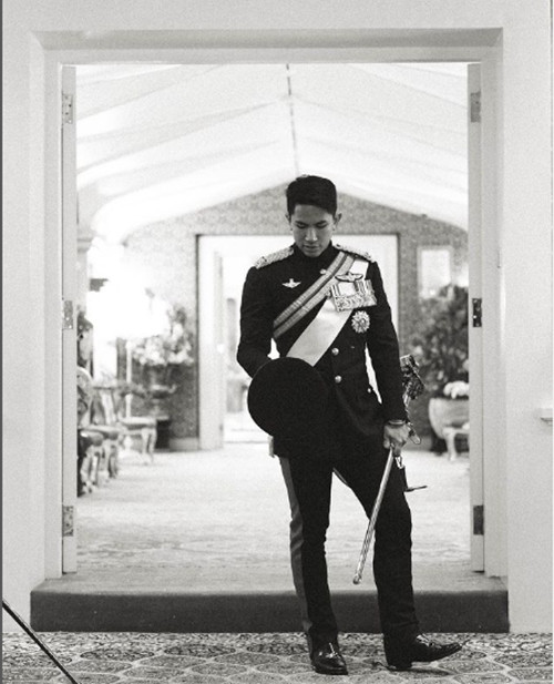 Hoàng tử Brunei Mateen là người nhận được tài sản thừa kế khủng trong số các con của Quốc vương. Khối tài sản mà hoàng tử 9X nắm trong tay lên tới 28 tỷ đồng khiến nhiều người trầm trồ. Ảnh: Instagram