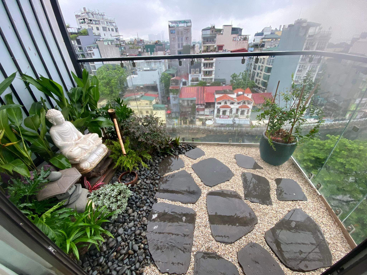 Đẹp và bình an.