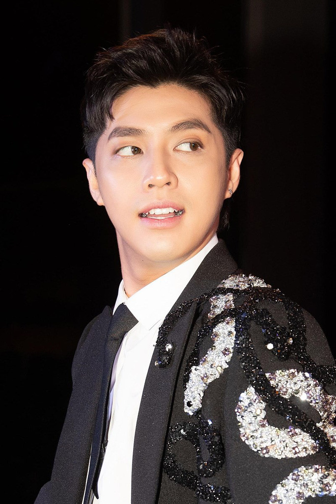 Dù kín tiếng về khối tài sản sở hữu nhưng độ giàu có của Noo Phước Thịnh "không phải dạng vừa". Ảnh: Người lao động