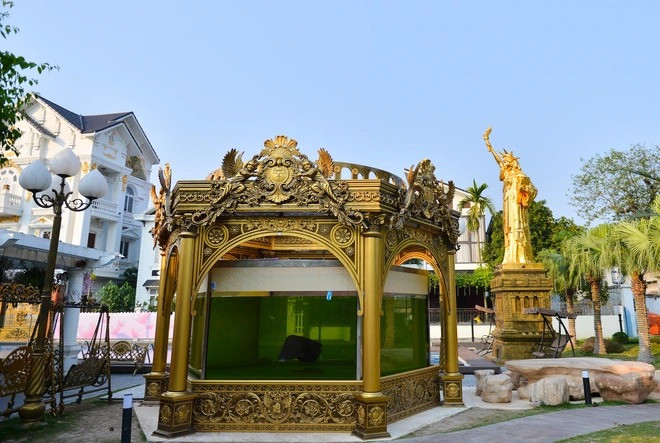 Theo chia sẻ, vị đại gia này từng trải qua quãng thời gian vất vả, cực khổ mới có cơ ngơi hoành tránh như hiện tại. Ảnh: Nhíp sống Việt