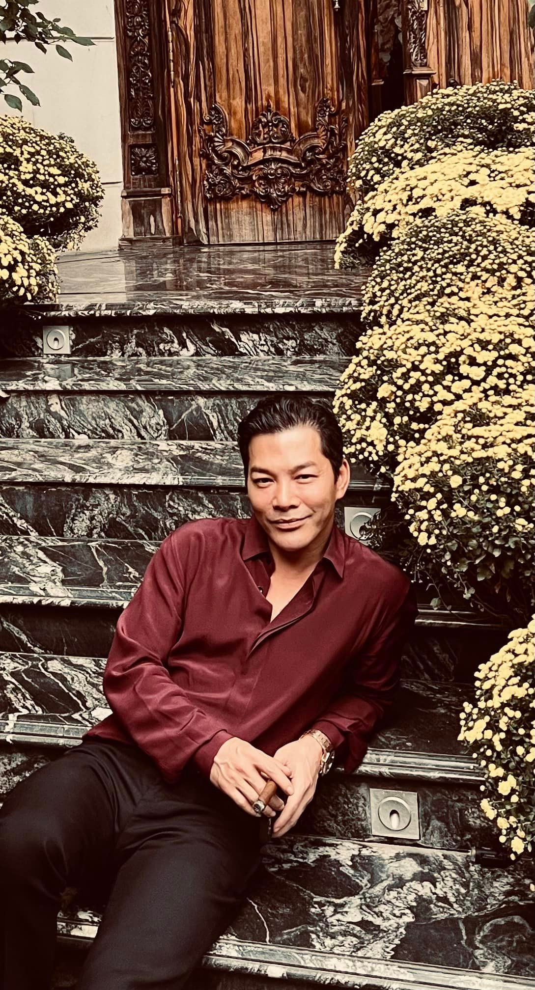 Nếu vợ cũ Trương Ngọc Ánh vẫn xứng danh đại gia sau khi ly hôn thì Trần Bảo Sơn cũng không hề thua kém vì cuộc sống giàu sang đáng ngưỡng mộ. Ảnh: FBNV