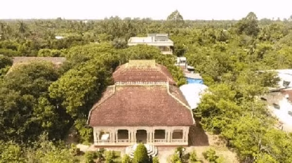 Nhà cổ Ba Đức xây dựng vào năm 1850 bởi cụ Phan Văn Đặng. Đến năm 1938, cụ Phan Văn Cương cho trùng tu và sửa chữa. Ảnh: Cofarm-agritech