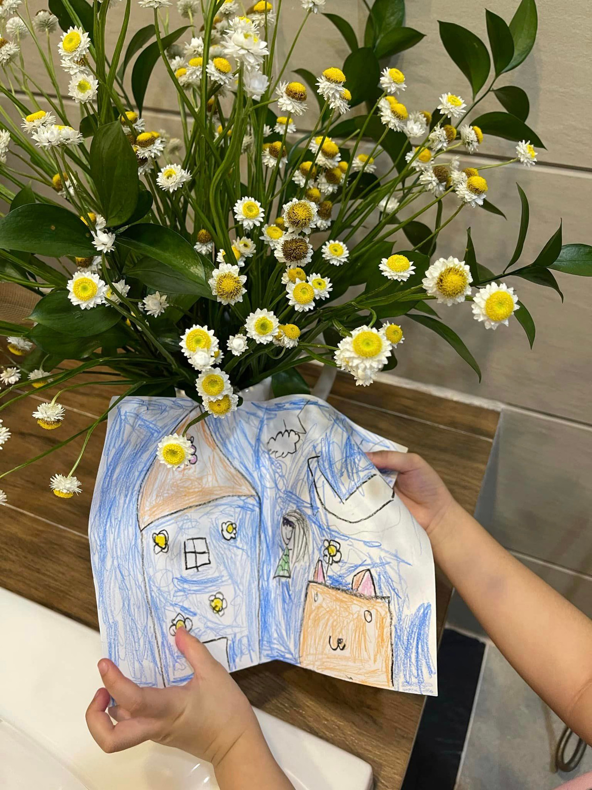 Loài hoa này có mùi thơm khá đậm, đem lại cảm giác thư thái.