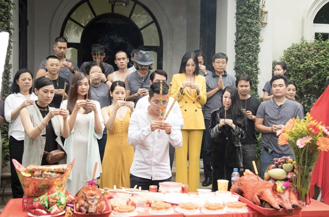 Năm 2019, Mai Phương Thúy xác nhận thông tin cô là nhà đầu tư đã bỏ một phần vốn để đầu tư phim điện ảnh "Chị chị em em" do diễn viên Thanh Hằng và Chi Pu đóng chính.