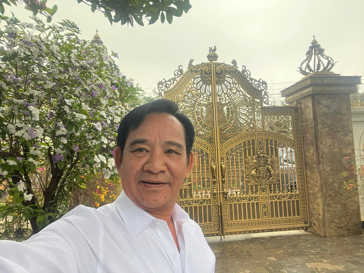 Đầu quân làm diễn viên Nhà hát Kịch nói Quân đội từ năm 1986 đến nay, nghệ sĩ Quang Tèo (tên thật là Nguyễn Tiến Quang) đã có 37 năm cống hiến với nghề.