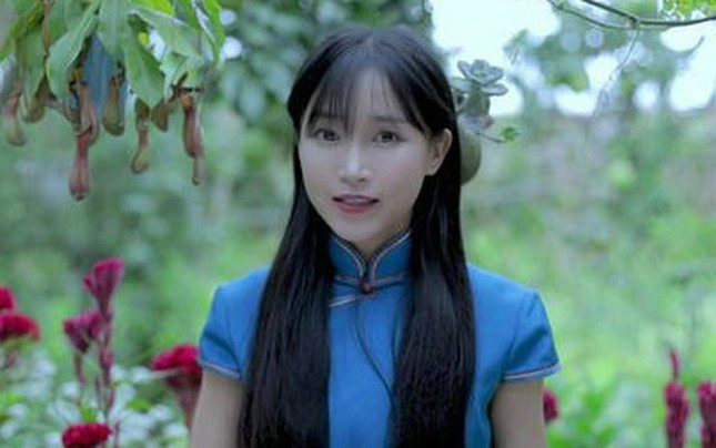 Không chỉ là một trong những vlogger nổi tiếng tại Trung Quốc, tên tuổi của Lý Tử Thất còn lan ra toàn châu Á. Lý Tử Thất là người bắt đầu cho phong trào quay vlog đồng quê mà nhiều người sau đã học tập.