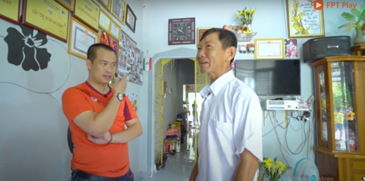 Nội thất trong nhà khá đơn giản. Ảnh chụp màn hình Vlog Minh Hải