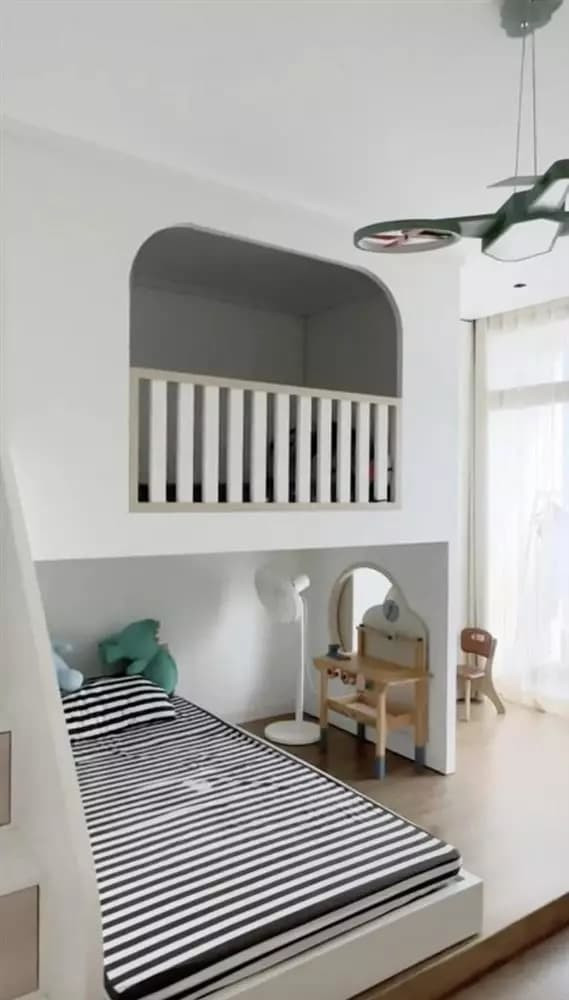 Phòng ngủ của hai cậu con trai nhỏ.