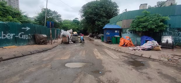 “Xot xa” loat lo dat bat dong, nhech nhac tai Khu do thi moi Yen Hoa-Hinh-6