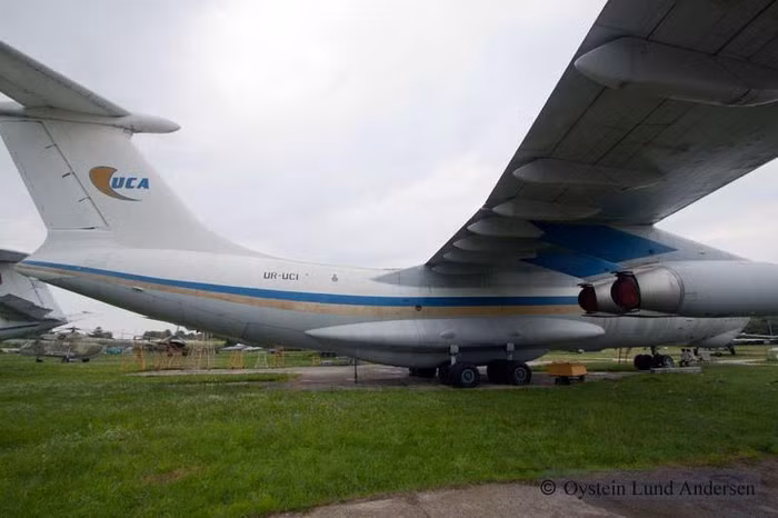 Hiện nay phiên bản tối tân nhất của Il-76 đang được sản xuất tại Nga, đó là biến thể Il-76MD-90A hay còn được gọi bằng cái tên Il-476, nó có tầm bay và tải trọng tốt hơn nhờ lắp động cơ phản lực thế hệ mới.