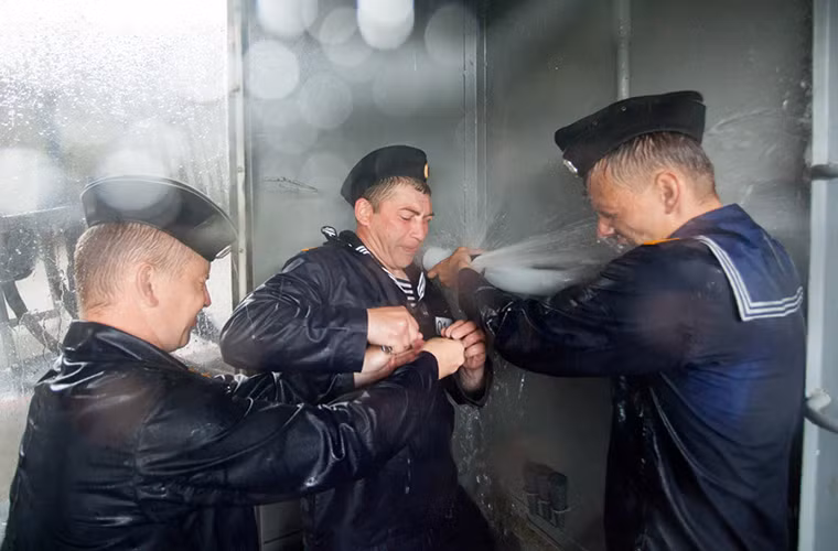 Về cơ bản cả hai đều sử dụng chung một chương trình huấn luyện nên nó không có nhiều điểm khác biệt. Nguồn ảnh: Arms-Expo.