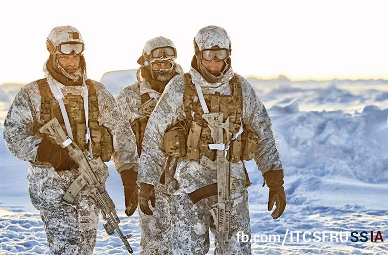 Một trong những điểm khiến trung tâm huấn luyện chống khủng bố ở Chechnya trở nên đặc biệt - đây là cơ sở tư nhân. Do đó trung tâm này thu hút khá nhiều chuyên gia quân sự nước ngoài đến giảng dạy trong đó có cả Mỹ với ít nhất 10 giáo viên hướng dẫn trong tổng số 200 giáo viên làm việc tại trung tâm này. Nguồn ảnh: trmilitary.com.