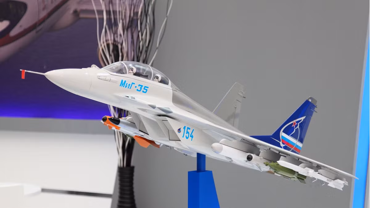 Nga thuc day tim huong ban tiem kich da nang MiG-35