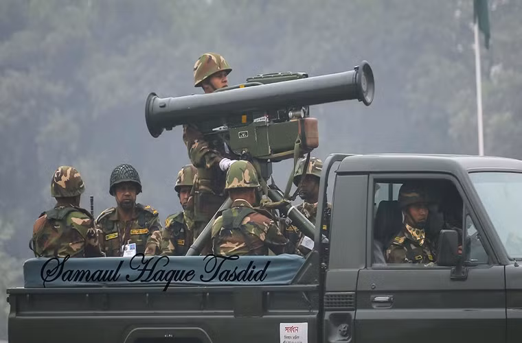 Dù vậy Bắc Kinh vẫn quyết tâm phát triển một dòng tên lửa chống tăng dành cho riêng mình bằng những công nghệ sẵn có trong nước và mãi đến năm 1984 Trung Quốc mới cho ra mắt thiết kế hoàn chỉnh của HJ-8. Sự xuất hiện của HJ-8 còn được xem là bước khởi đầu mới của ngành công nghiệp quốc phòng Trung Quốc vốn quá phụ thuộc vào bên ngoài. Nguồn ảnh: ZetaBoards