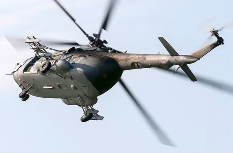 Ngoài ra, chiếc trực thăng vận tải quân sự thế hệ mới này còn được trang bị thêm các loại vũ khí chiến đấu hạng nhẹ hiện đại như súng máy, pháo, tên lửa có điều khiển hoặc không điều khiển (tùy theo đơn đặt hàng), bom các cỡ... Nguồn ảnh: Jetphotos.