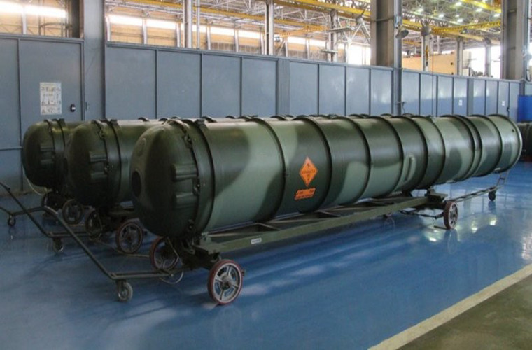 Những ống chứa đạn tên lửa này có niên hạn sử dụng lên đến hàng chục năm và trước khi được xuất xưởng chúng phải trải qua ít nhất 14 khâu kiểm soát chất lượng ở mức nghiêm ngặt nhất. Với mục tiêu cuối cùng là chúng có thể hoàn thành nhiệm vụ của mình sau khi được triển khai. Nguồn ảnh: arms-expo.
