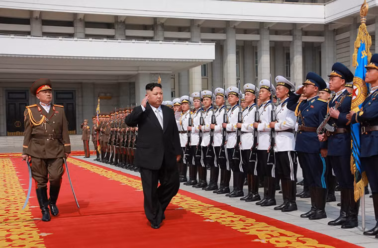 Goc anh chua tung thay trong cuoc duyet binh Trieu Tien ky (1)