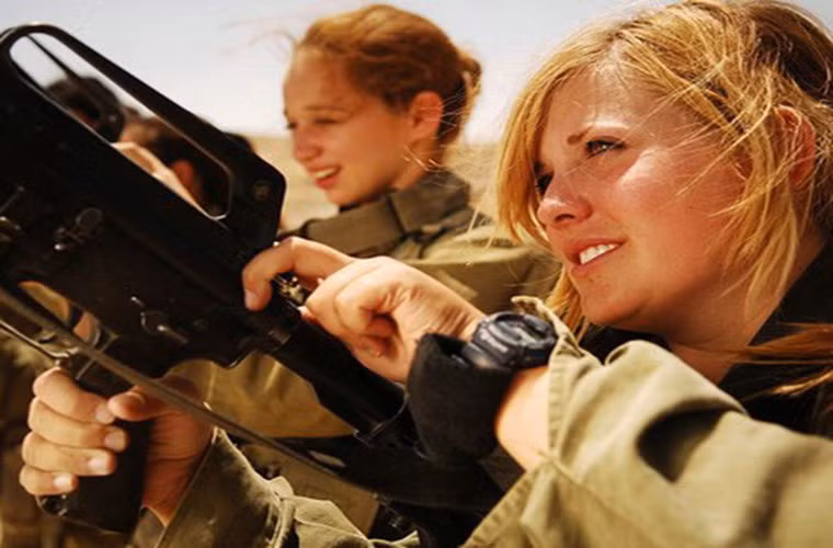 #5: Nữ quân nhân Israel