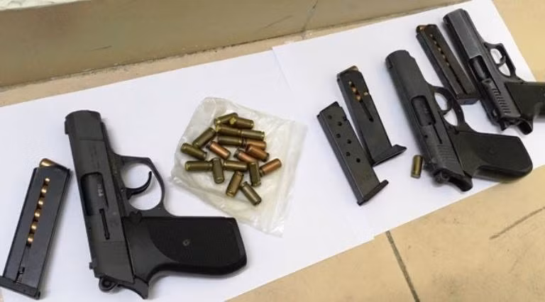 Tang vật vụ án.