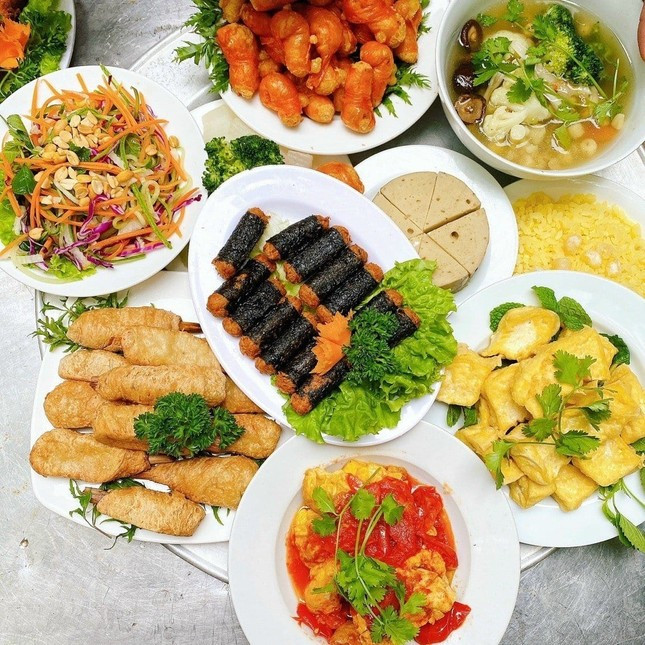 Cung Ram thang 7 am: Ngay gio nao tot? Mam cung gom nhung gi?-Hinh-3