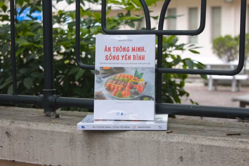 3 cuon sach BS khuyen doc: Thoi quen tuong tot nhung hoa ra nguy hiem!