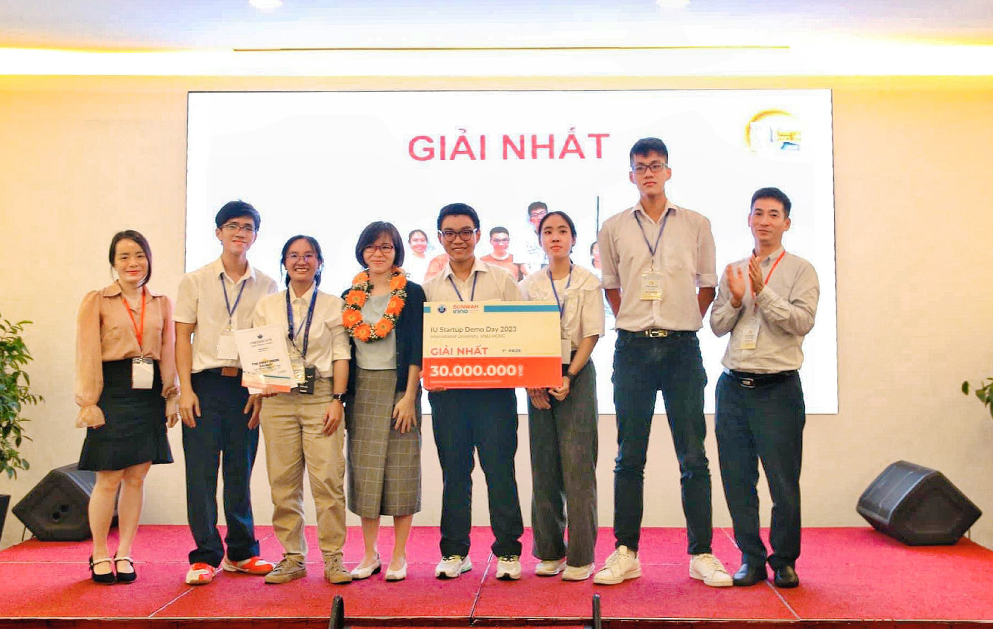 Giai phap ho tro nguoi liet chu dong trong sinh hoat