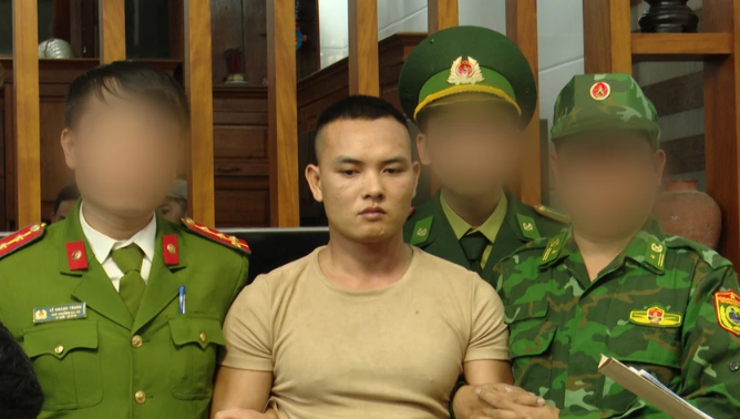 Khoảng tháng 1/2024, nguồn tin cho hay Duy sẽ thực hiện một giao dịch ma túy lớn, Ban chuyên án Công an Thị xã Ba Đồn đã quyết định vây bắt. Ngày 22/1/2024, khi Duy đang di chuyển về địa điểm cất giấu ma túy, lực lượng công an đã nhanh chóng áp sát, khống chế và bắt giữ thành công đối tượng này. Qua khám xét, công an thu giữ một lượng ma túy lớn. Ngay sau đó, các đối tượng khác trong đường dây ma túy của Duy lần lượt bị bắt giữ. Các đối tượng khai nhận toàn bộ hành vi phạm pháp của mình. 