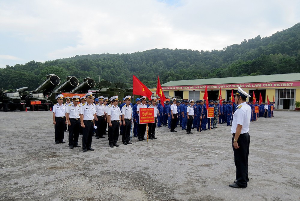 4K44 Redut được phát triển từ những năm 1960 nhưng tới nay vẫn không hề tỏ ra lỗi thời mà vẫn rất nguy hiểm, nó được thiết kế cho nhiệm vụ tiêu diệt mục tiêu giá trị cao trên mặt biển ở cự ly lớn (tàu sân bay, tàu đổ bộ lớn, tàu khu trục, tuần dương hạm...). Ảnh: Báo Hải quân