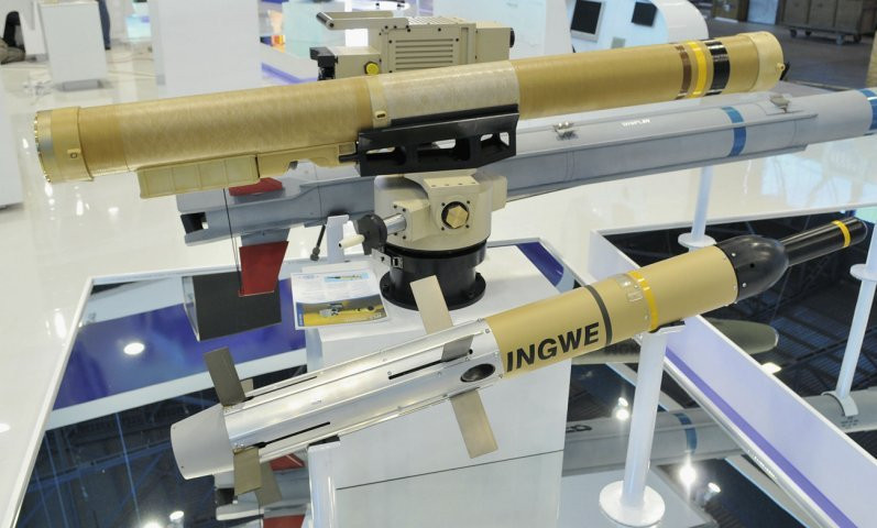 Việt Nam cũng có thể học hỏi Nam Phi về công nghệ tên lửa chống tăng có điều khiển. Hiện nước này đang sản xuất và sử dụng mẫu ZT3 Ingwe có tầm bắn 250-5.000m, trang bị đầu nổ phá giáp ERA kiểu "tandem". Ảnh: Wikipedia