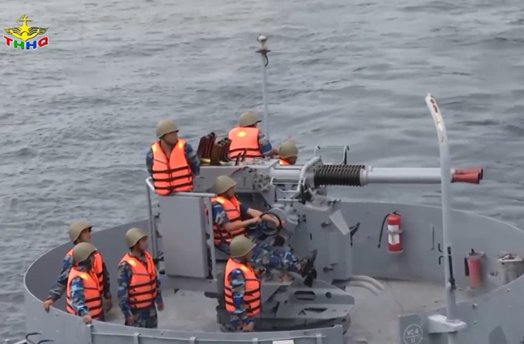 Mặc dù có tuổi đời 75 năm, tuy nhiên nhìn chung Việt Nam đang làm rất tốt việc duy trì 501. Thậm chí, nhiều hệ thống vũ khí chuẩn Mỹ như các bệ pháo 40mm nòng kép vẫn được ta sử dụng tốt, tự sản xuất đạn dược để chiến đấu và huấn luyện. Nguồn ảnh: Truyền hình Hải quân