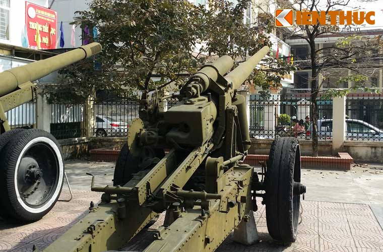 Cận cảnh khẩu A19 122mm được Liên Xô sản xuất trước CTTG 2 với số lượng 500 khẩu. Pháo đạt tầm bắn 20,4km, tốc độ bắn 3-4 phát/phút.