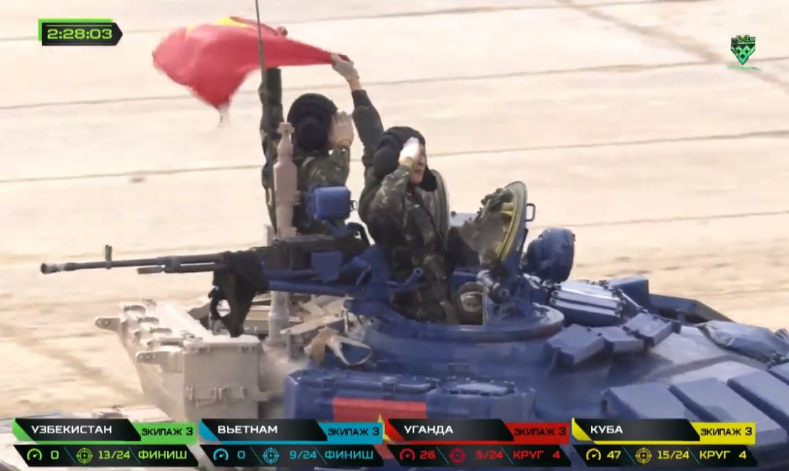 Đây được xem là ký tích của đội tuyển xe tăng Việt Nam nói riêng và Quân đội Nhân dân Việt Nam nói chung trên đấu trường thể thao quân sự quốc tế. Bởi đây mới chỉ là lần thứ 2 Đội tuyển xe tăng Việt Nam góp mặt tại cuộc thi “Xe tăng hành tiến bắn mục tiêu” nhưng đã lọt vào tới tận chung kết và có giải cao. Nguồn ảnh: Tzvezda