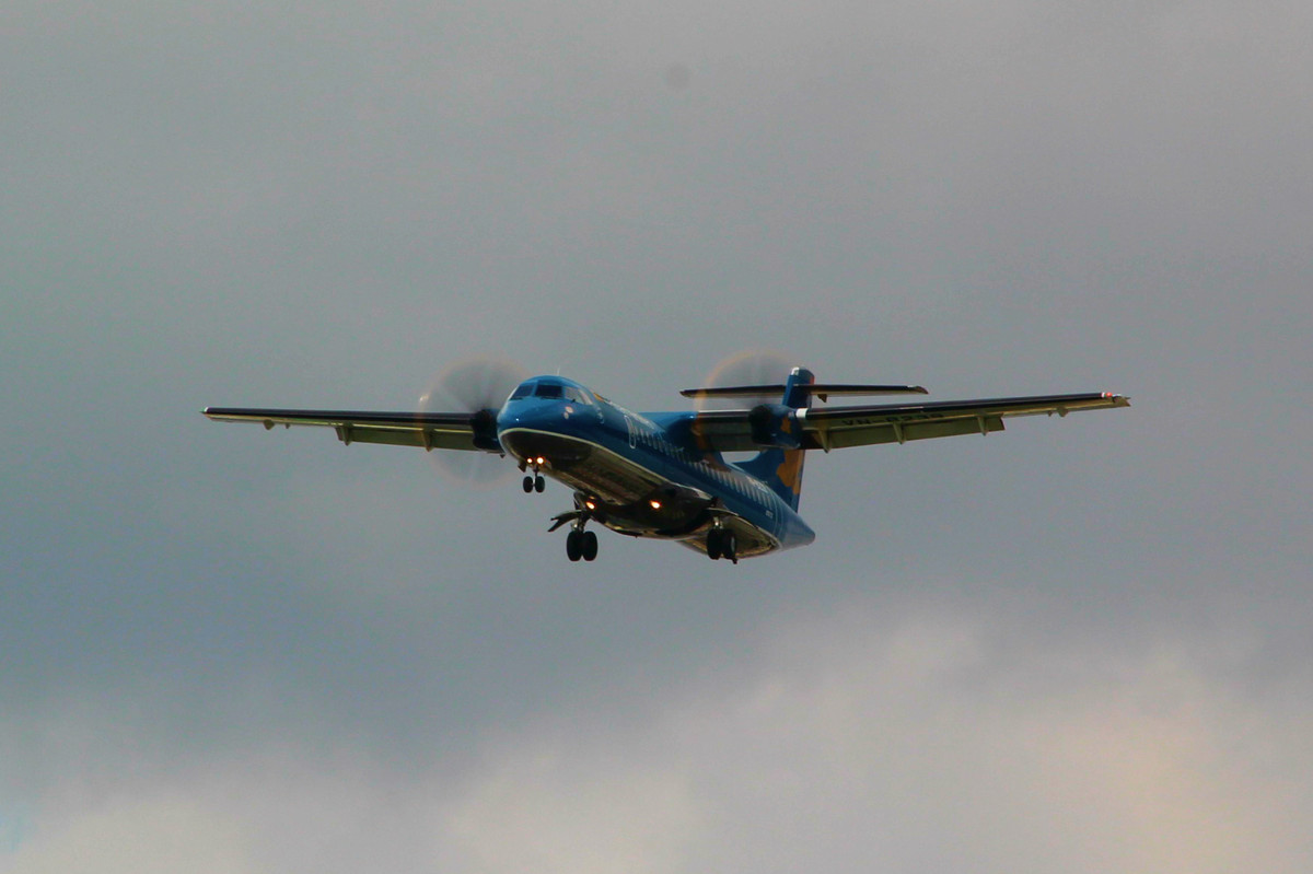 Phiên bản ATR-72 mà Vietnam Airliners sử dụng thuộc model 500 cải thiện tải trọng tối đa cũng như hiệu suất bay với các cải tiến hệ thống kiểm soát khi bay giảm khối lượng công việc cho phi công. Nguồn ảnh: Wikipedia