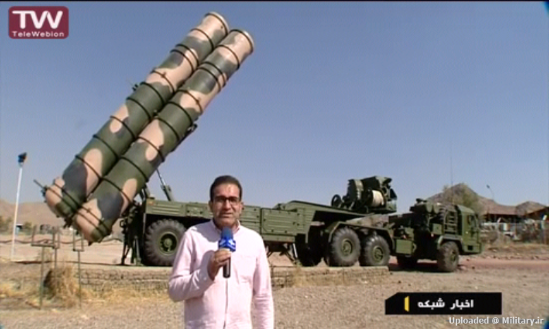 Với tầm tác chiến đến 200km, S-300PMU2 hiện được xem là hệ thống phòng không tầm xa chiến lược hiện đại nhất của Quân đội Iran, có khả năng phòng thủ bảo vệ vùng rộng lớn chống lại cuộc tập kích đường không quy mô bằng tên lửa hành trình và máy bay ném bom chiến lược. Nguồn ảnh: TVV