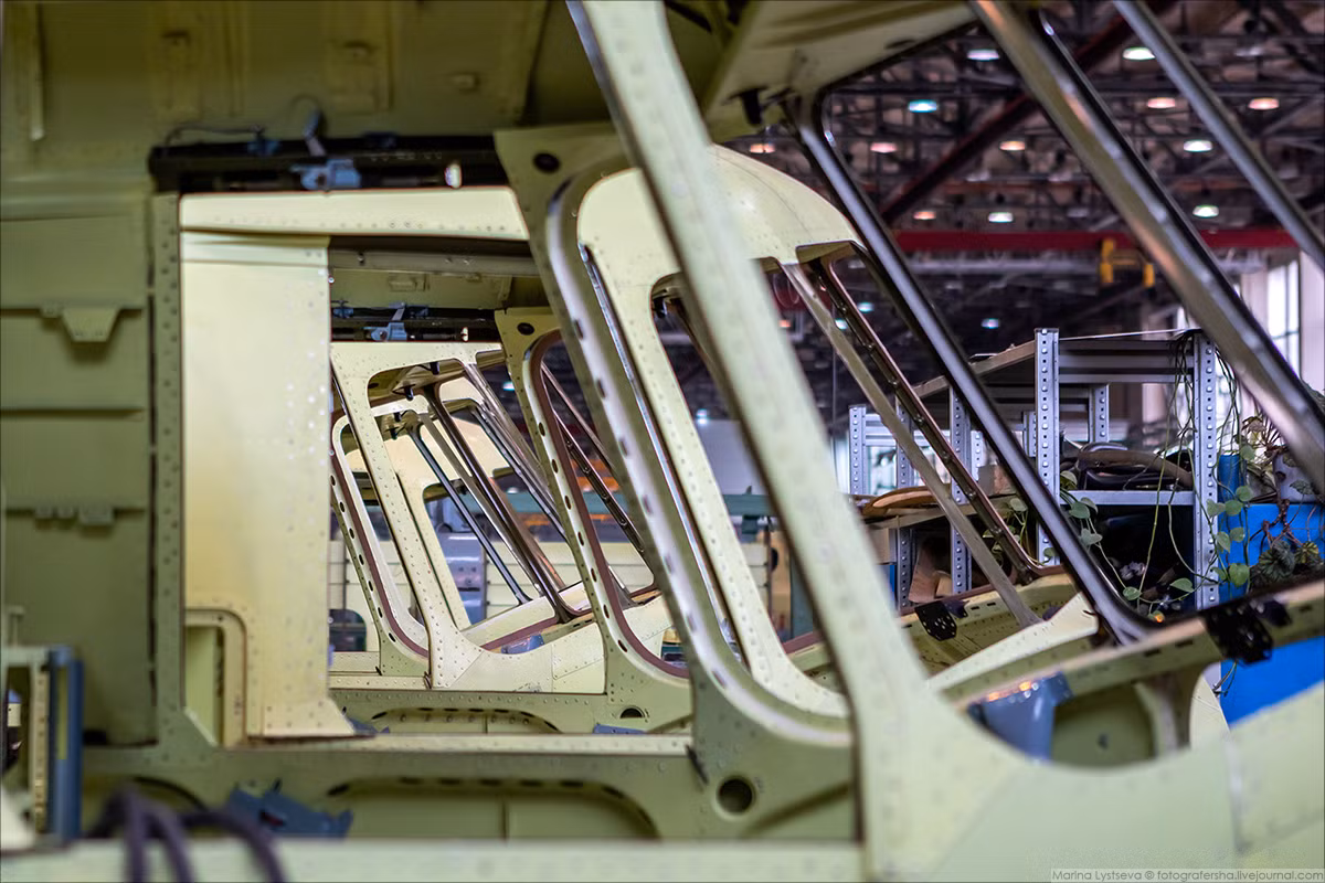 Vỏ cabin trực thăng Mi-8. Nguồn ảnh: Marina Lystsev