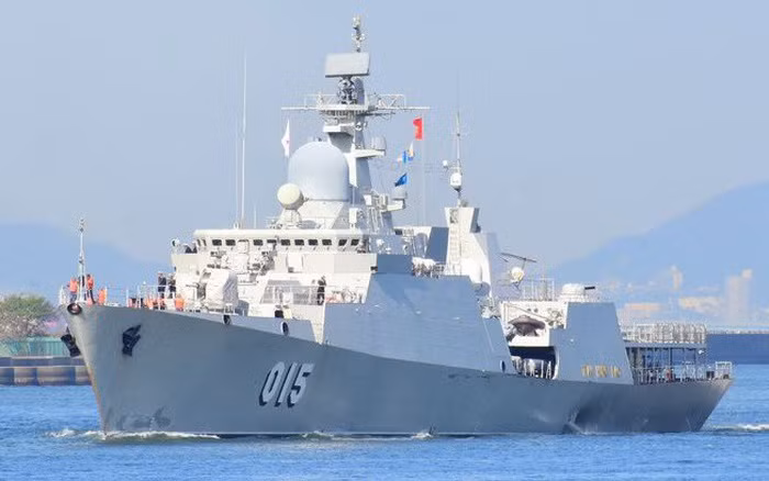 Bat ngo: Ngoai Gepard 3.9, Viet Nam dang quan nhieu lop tau “khung”!