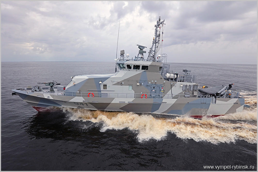 Đề án 21980 là tàu chống phá hoại được thiết kế để bảo vệ các vùng nước xung quanh căn cứ hải quân nhằm đối phó với mọi hoạt động phá hoại. Mỗi tàu có lượng giãn nước 138 tấn, dài 31,04m, trang bị súng máy 14,5mm và hệ thống súng phóng lựu chống người lái DP64 hoặc DP65. Nguồn ảnh: vympel-rybinsk